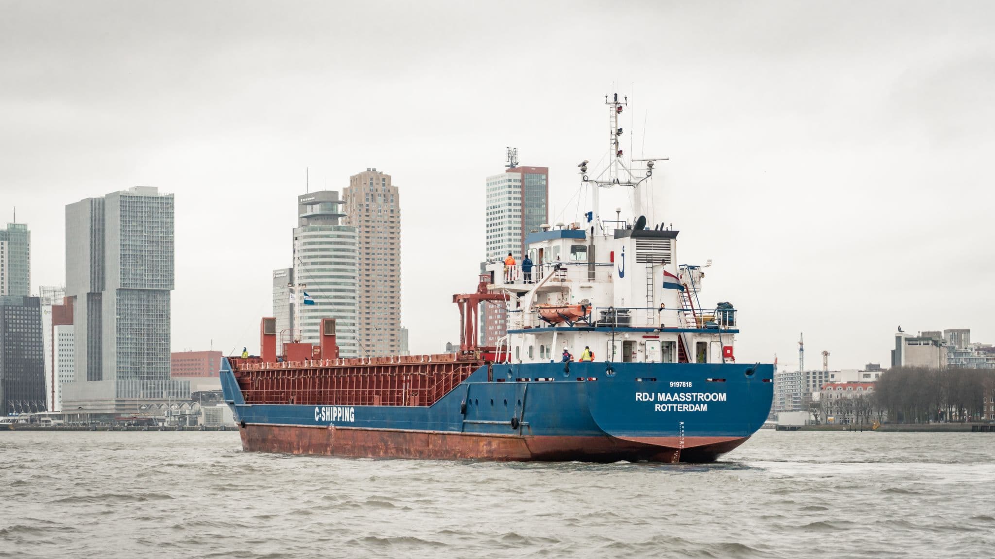 Rederij de Jong · AI-brokering: lading en scheepscapaciteit automatisch matchen